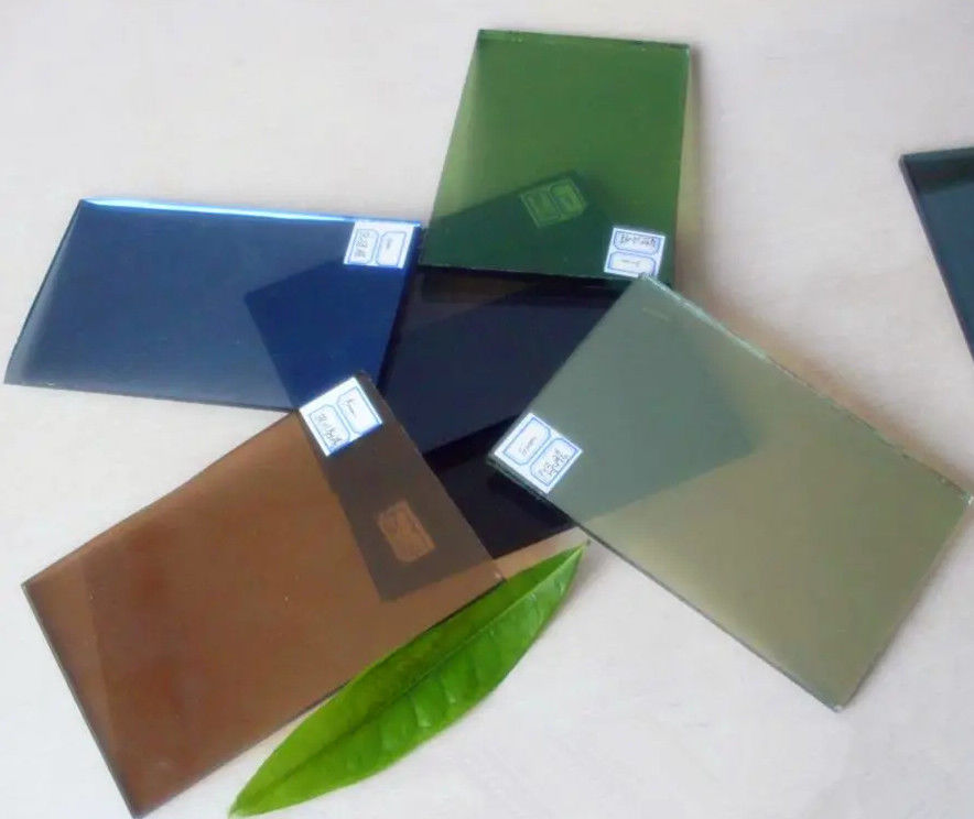 Construção de vidro flutuante refletor com cores azul/verde/bronzado/amarelo