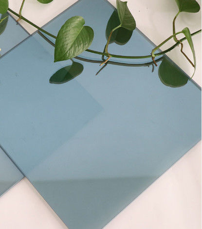 Vidro refletor tintado de design único e durável para decoração de edifícios