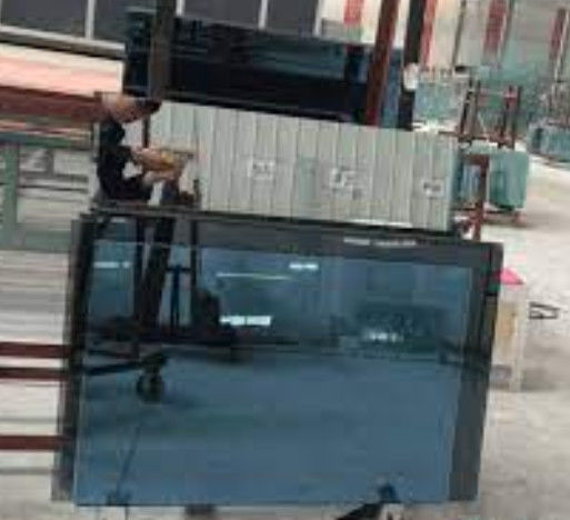 Vidro refletor tintado de design único e durável para decoração de edifícios