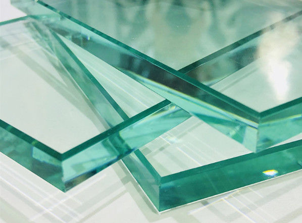 Venda a quente de vidro temperado/vidro transparente/vidro endurecido/vidro laminado para decoração de janelas/banheiros