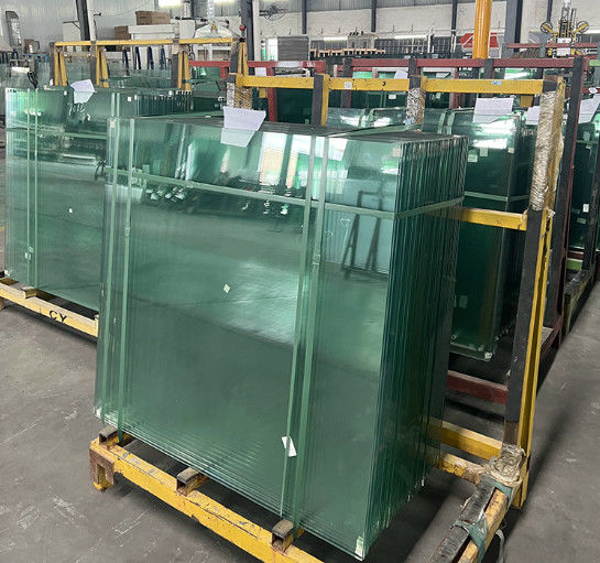 Tamanho/espessura de vidro transparente personalizado para parede de cortina/vidro de chão/florestal/estufa