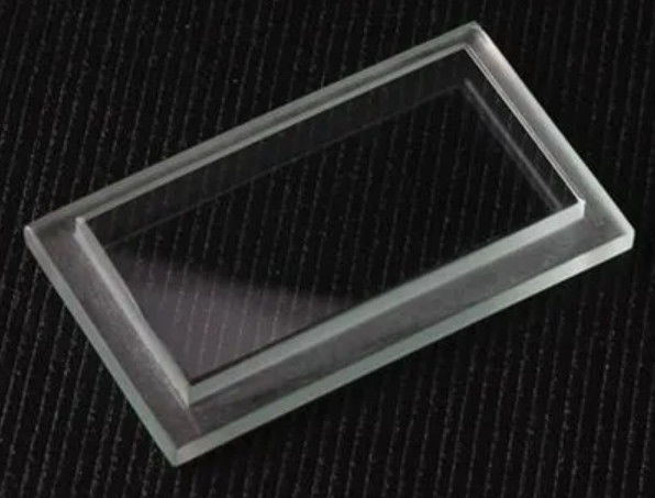 Vidro ultra-límpido com canto plano e recortes de fabricantes de topo