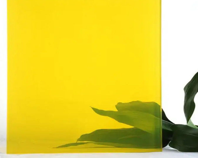 Processamento de vidro tintado com cores verde escuro / cinza escuro / azul Ford