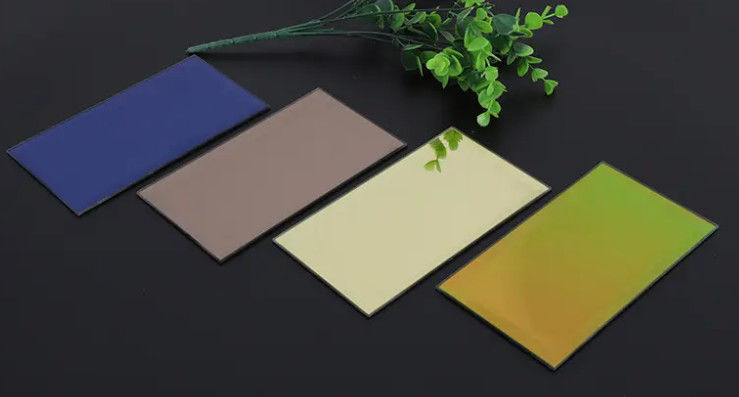 Vidro Reflector Tintado padrão de Design Único Durável para Decoração de Edifícios