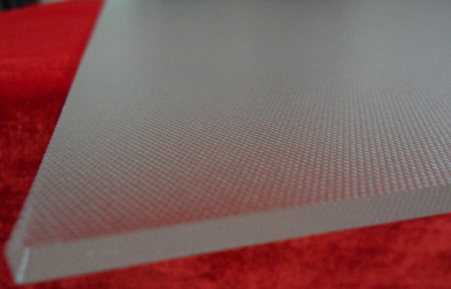 Venda a quente 3,2 mm-4 mm Ultra-Clar Low Iron Tempered Solar Glass para painéis solares