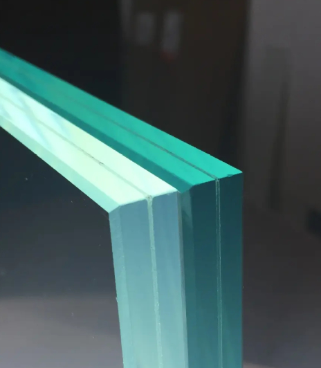 Austrália Certificado Padrão AS/NZS 2208: 1996 Certificado CE 6,38 mm a 13,52 mm Vidro laminado claro e colorido