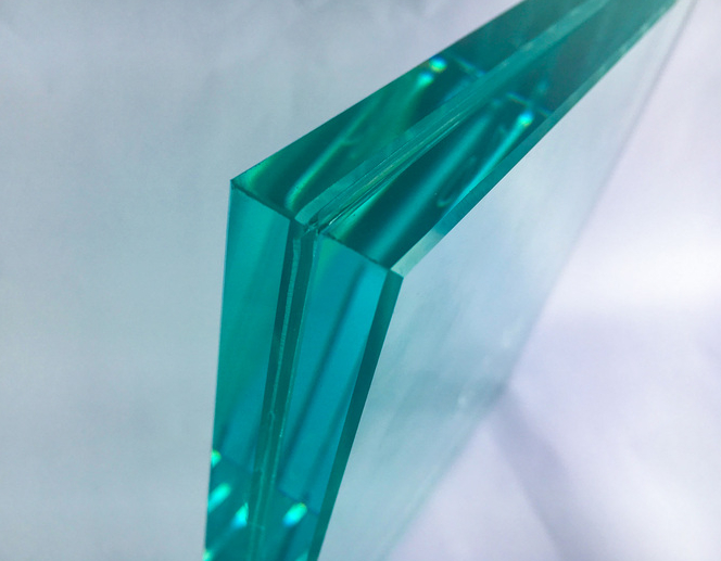 Austrália Certificado Padrão AS/NZS 2208: 1996 Certificado CE 6,38 mm a 13,52 mm Vidro laminado claro e colorido