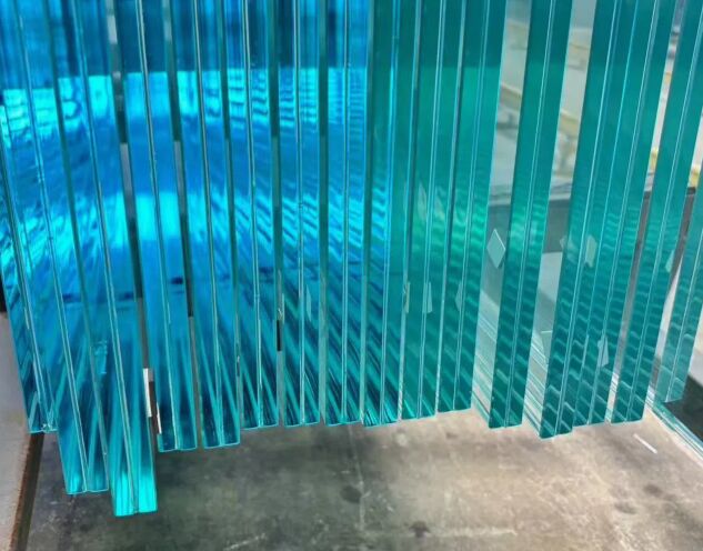 4.38mm 6.38mm 8.38mm 10.38mm to 10.76mm Tempered Safety Laminated Glass/Laminated Tempered Glass with PVB/Sgp for Building/Furniture/Table Tops/Shower Door