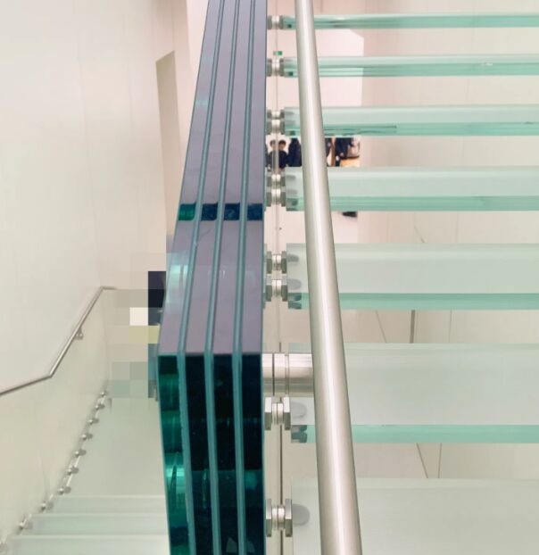 6.76-12.38mm Edifício laminado Temperado Decorativo Construção Escalão de Segurança Vidro